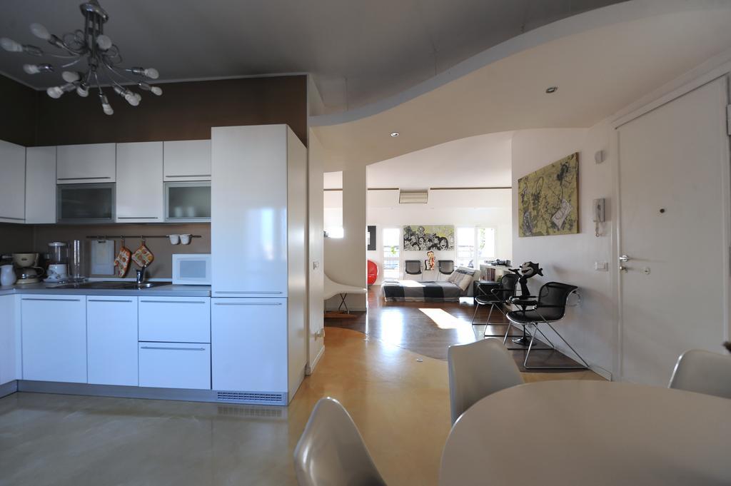 Appartamento Piazza Napoli Penthouse Milano